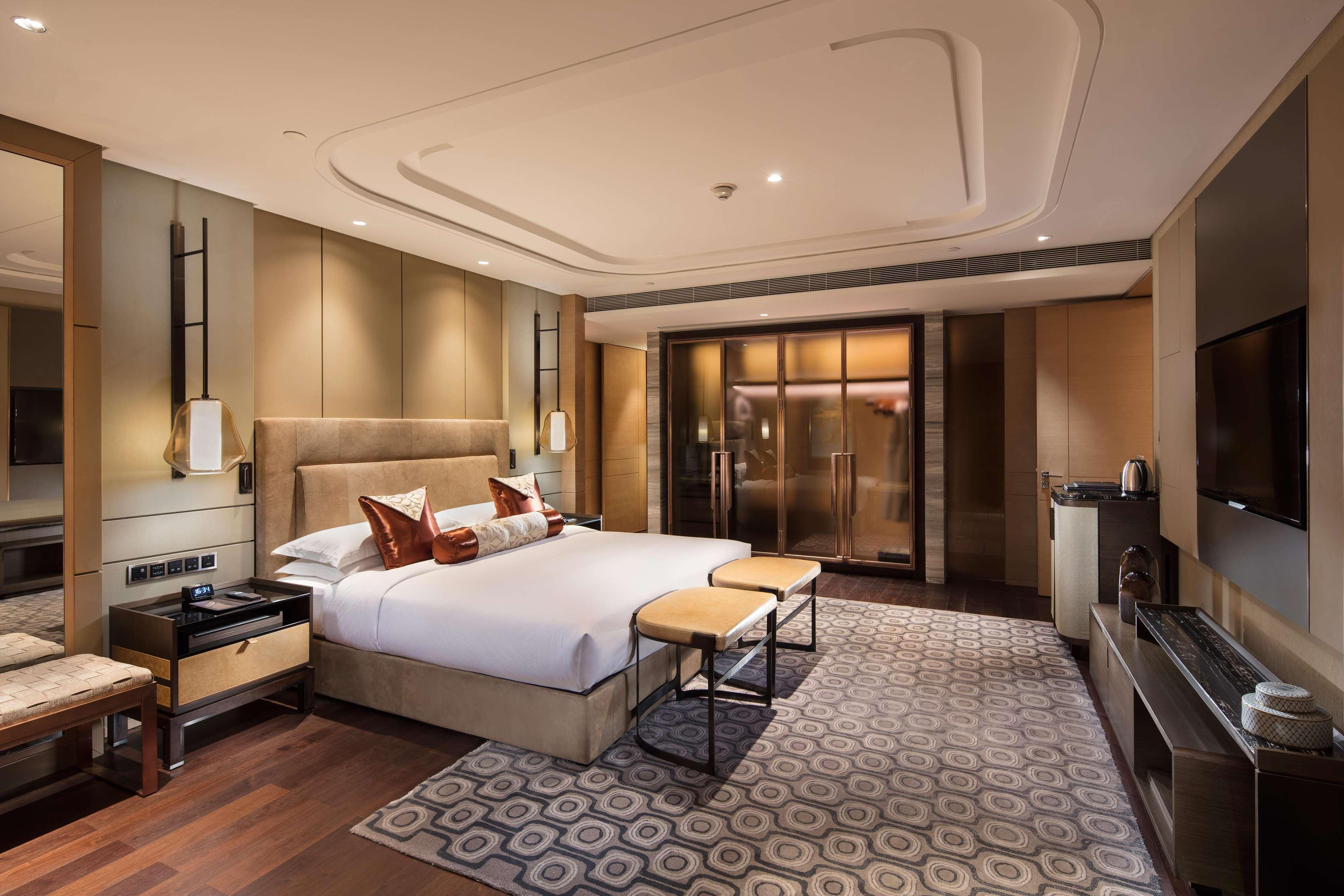 Hilton Jinan South Hotel & Residences Екстер'єр фото